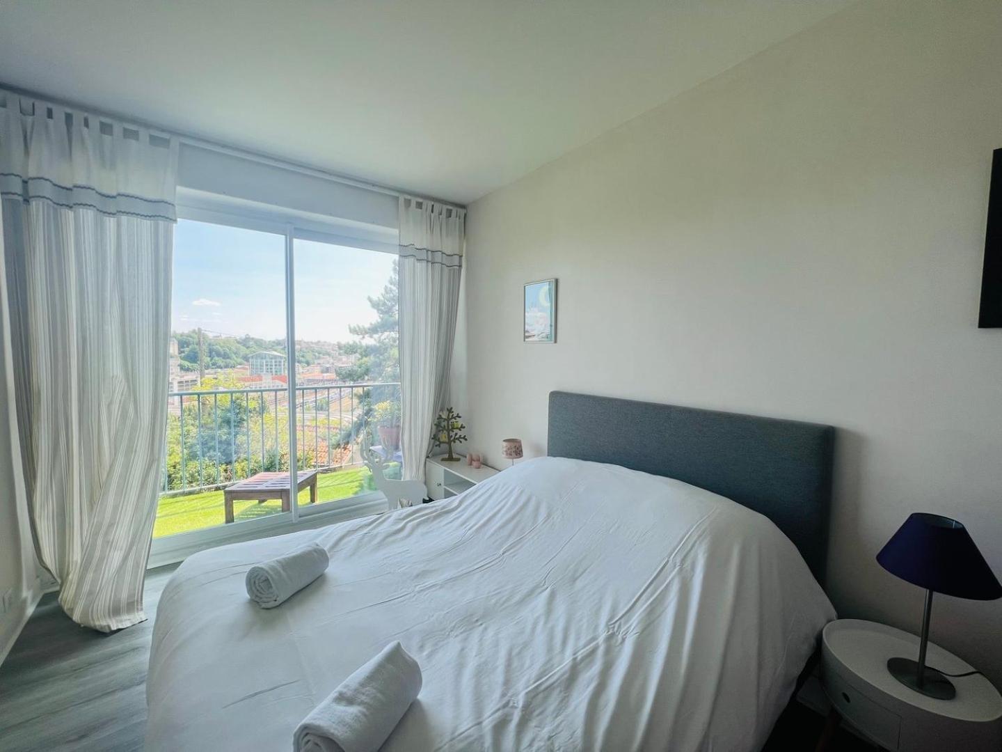 Le Retro - Splendide Appartement Poitiers Buitenkant foto